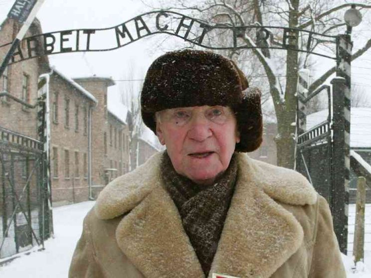 Gli incassi di «Mein Kampf» per le vittime della Shoah