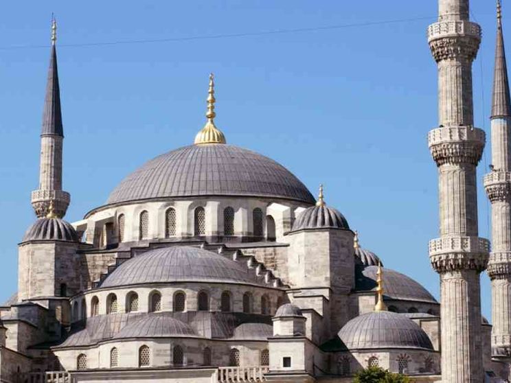 Il muezzin a Santa Sofia dopo 81 anni