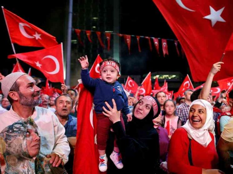 Turchia, arrestato il nipote Gülen