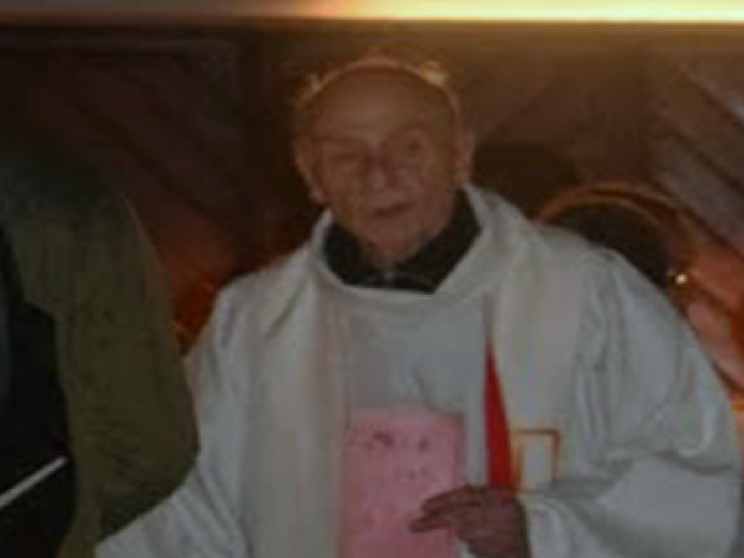 In Francia anziano sacerdote sgozzato da due terroristi seguaci del Daesh