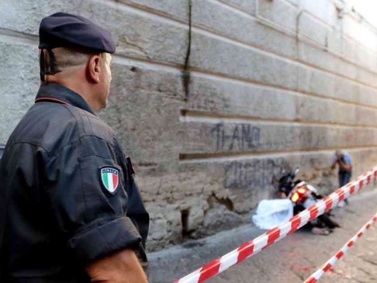 La camorra preoccupa meno del terrorismo, ma è peggiore