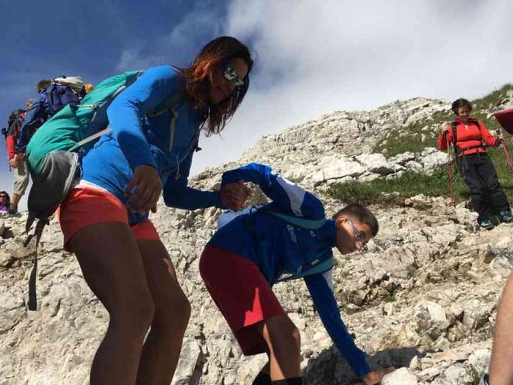 Per mano con Tamara fino alla vetta del Brenta