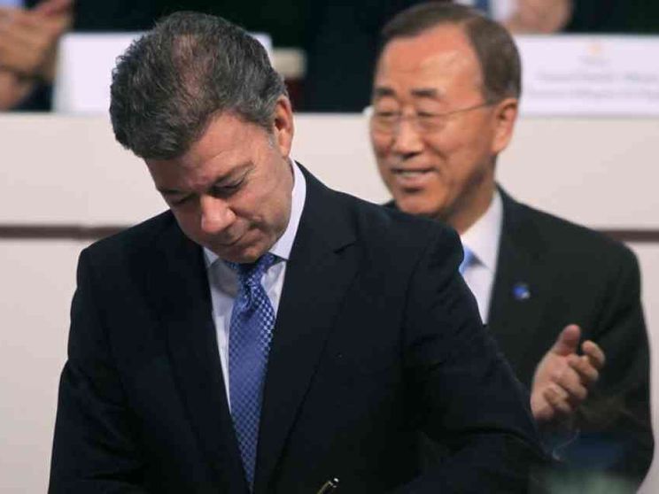 Colombia, bocciato l'accordo con le Farc