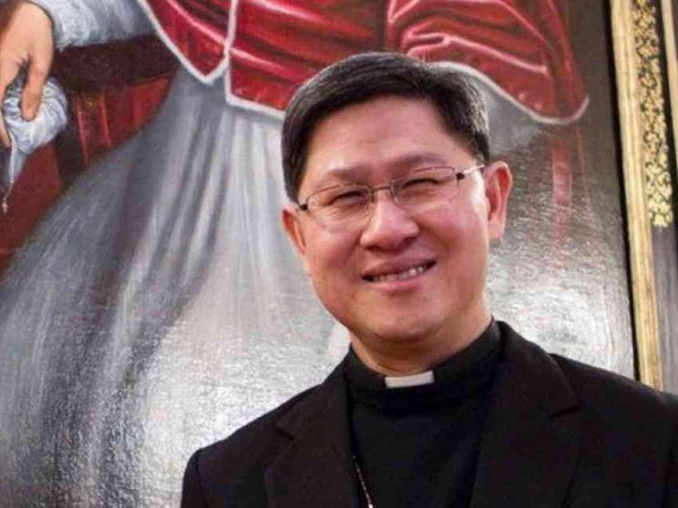 Il cardinale Tagle si racconta in un libro intervista