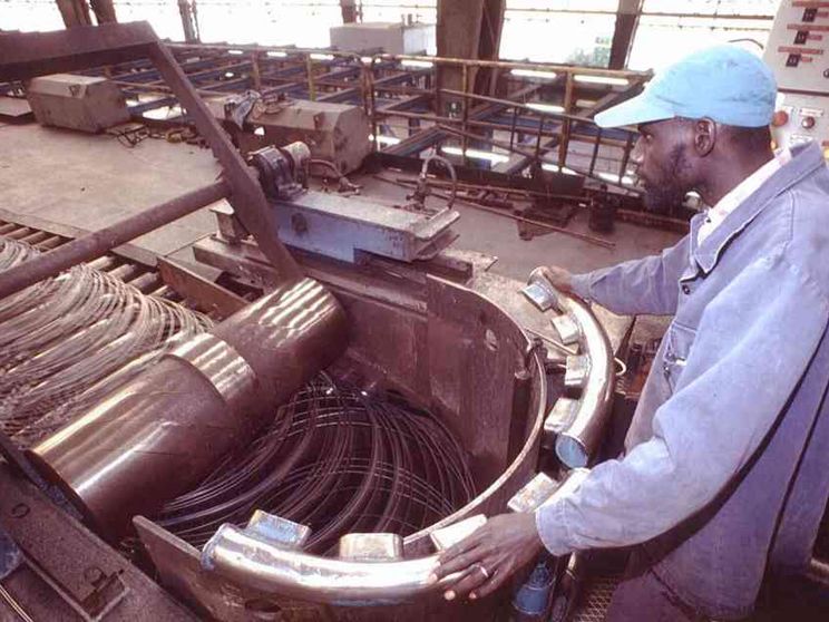 I migranti coprono i buchi, non rubano i nostri posti di lavoro