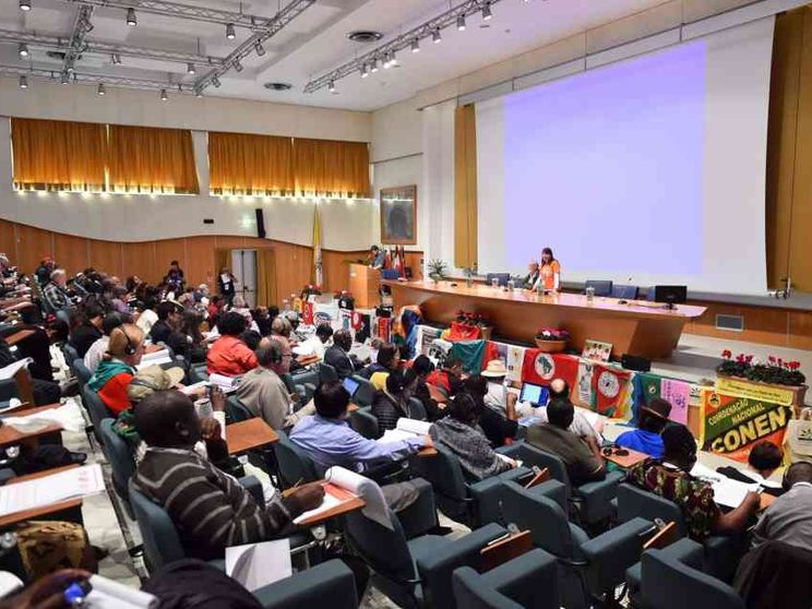 Movimenti popolari, i poveri protagonisti del cambiamento