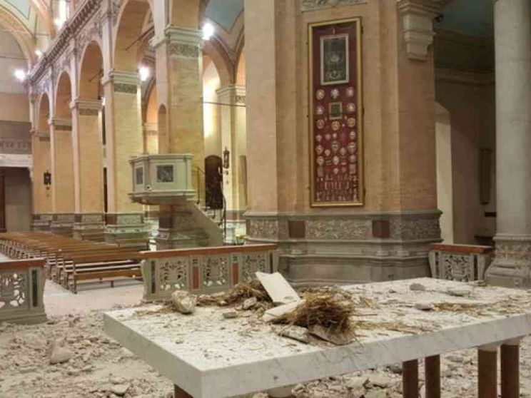 Treia, il Crocifisso rimane «Sfollato tra gli sfollati»