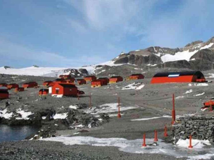 In Antartide chiusa la Porta Santa tra i ghiacciai