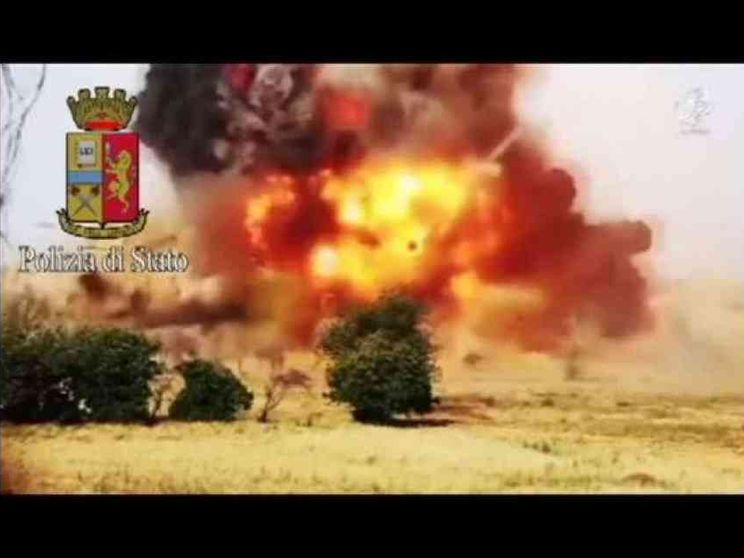 Dalla Lombardia all'Iraq per arruolarsi al Daesh con il figlio di 10 anni