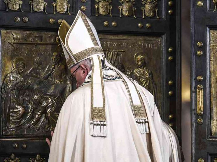 Chiusa a Roma la Porta Santa