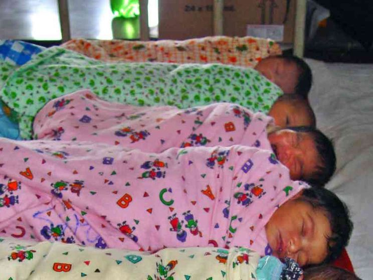 India, neonati rubati in clinica degli orrori