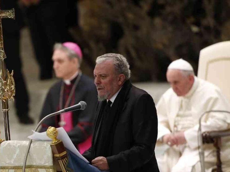 Müller: carisma neocatecumenale viene dallo Spirito