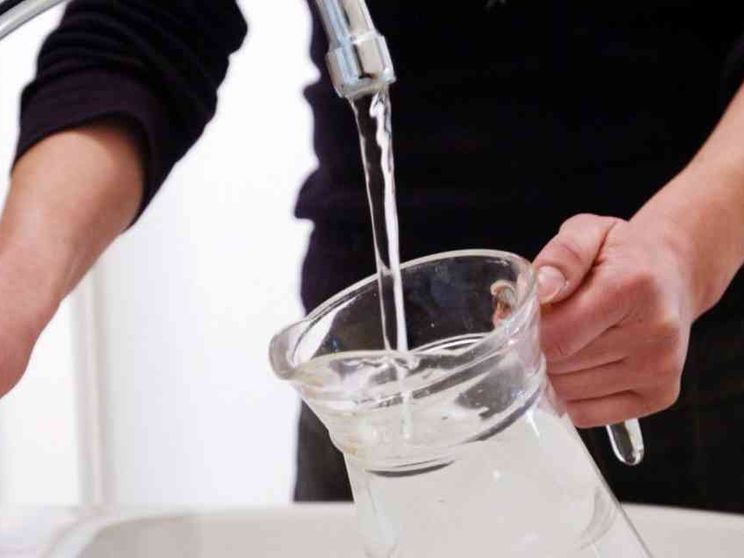 Nel mondo 1 su 8 non ha acqua potabile