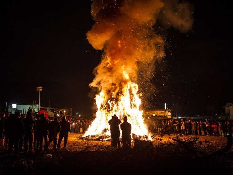 «Li Fauni», Norcia non rompe la tradizione dei fuochi