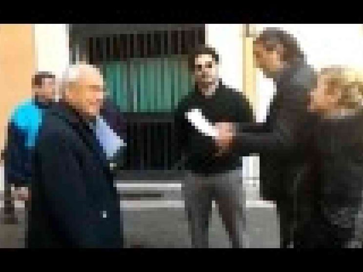 Finto arresto, aggredito l'ex deputato Napoli