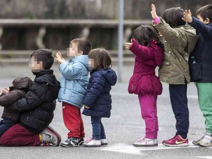 «Coro» degli psicologi: «Sì all'omogenitorialità»