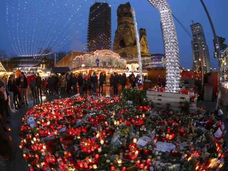 Koch: questa notte di dolore non deve offuscare il Natale