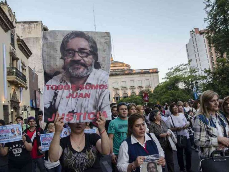La verità su padre Viroche: battaglia di giustizia