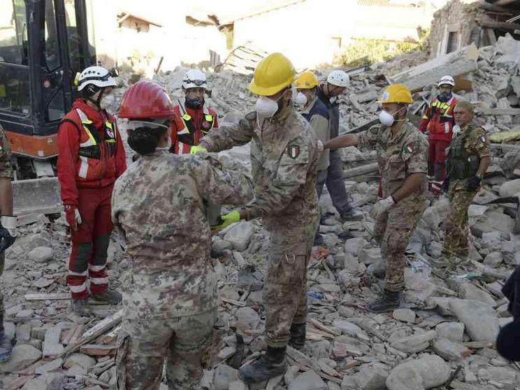 Dal terremoto all'Afghanistan: l'impegno delle nostre forze armate nel mondo