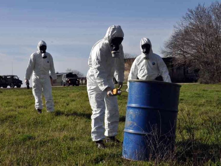 Bratti: «Traffico di rifiuti, il Parlamento indaga»