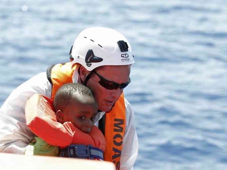 Soli, in fuga e senza protezione: il dramma dei 25mila minori