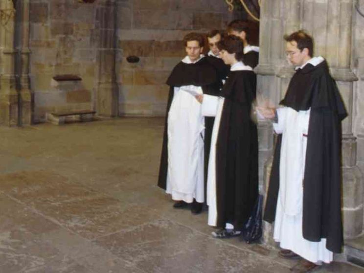 Guzmán e i suoi fratelli: otto secoli di domenicani