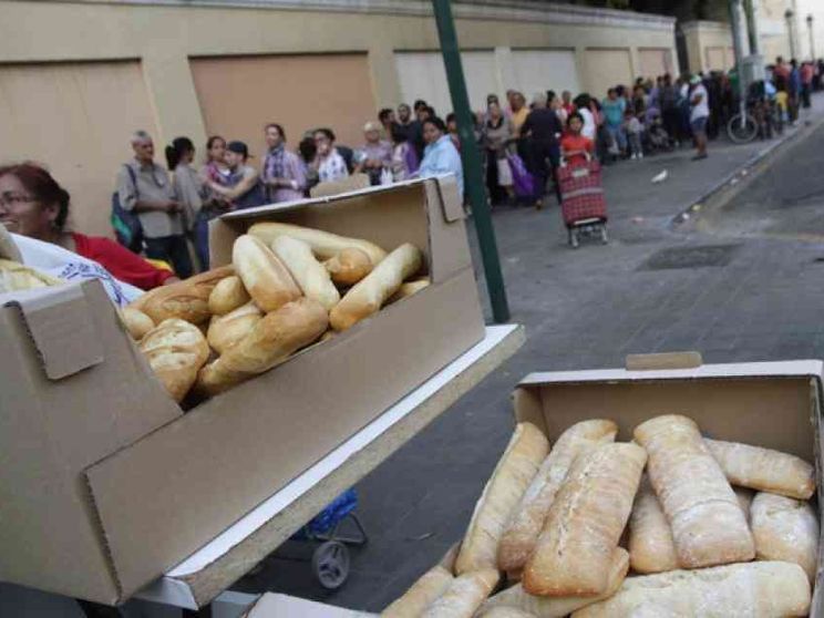 Nel mondo 8 super ricchi possiedono beni quanto 3,6 miliardi di persone