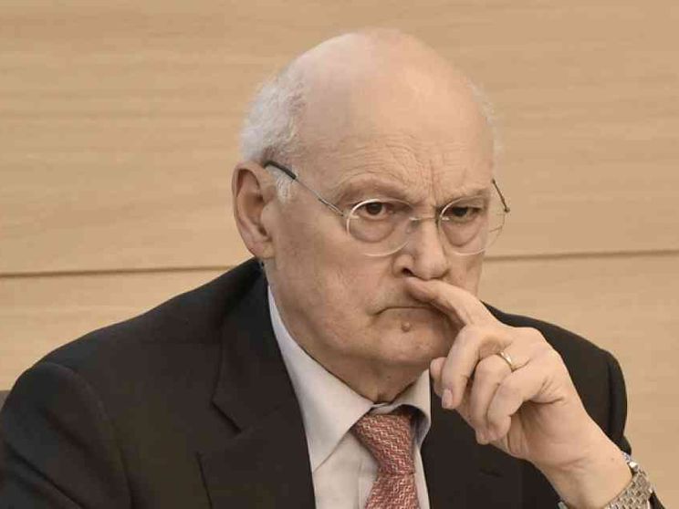 «Mercato e democrazia divorziano. Ripartiamo dall'Economia civile»