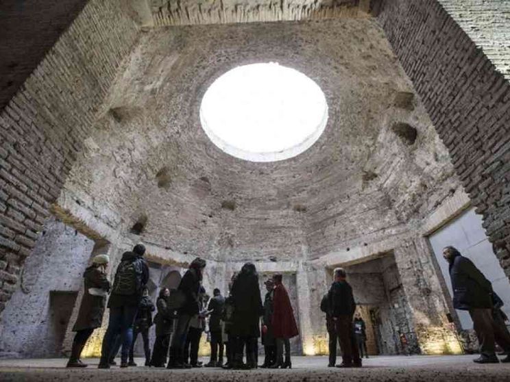 L'Italia sta imparando che si può vivere con la cultura