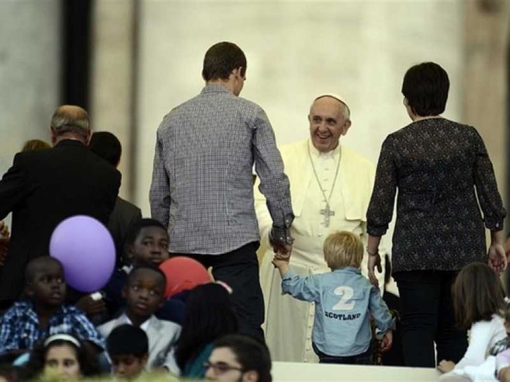 Galantino: «L'Amoris Laetitia ci chiede accoglienza e inclusione»