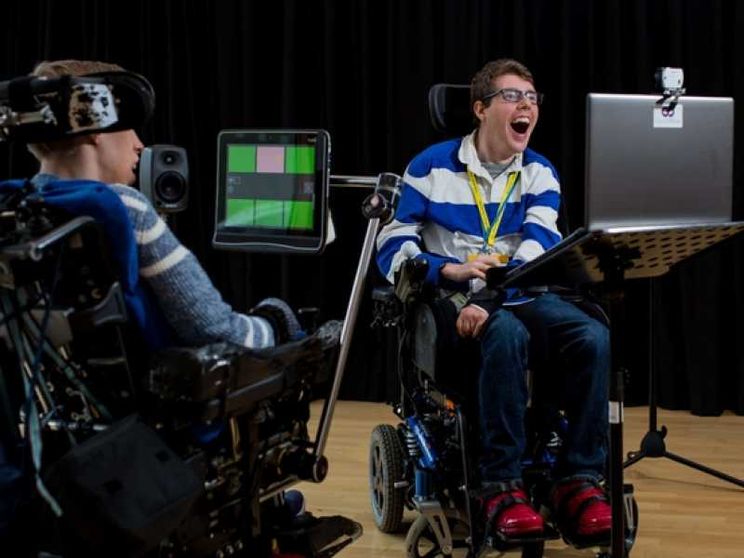 Un'orchestra composta da soli disabili. Grazie alla tecnologia