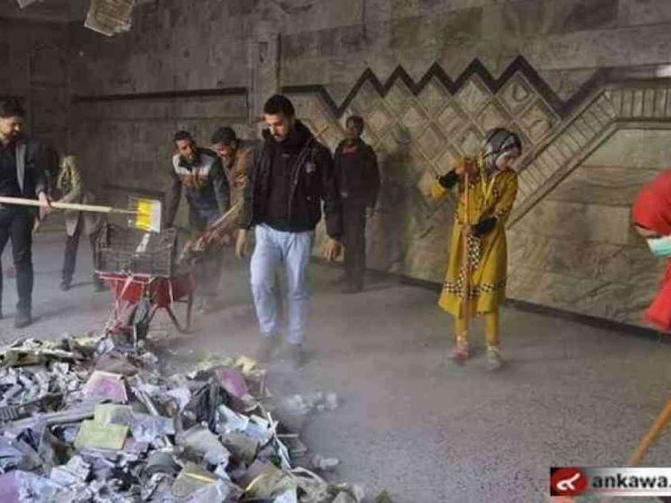 Islamici ripuliscono la chiesa a Mosul