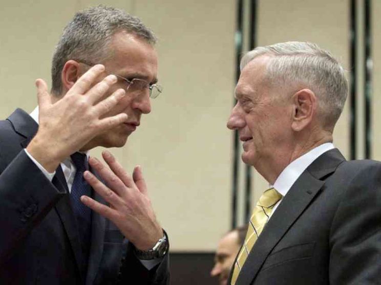 La Libia chiede aiuto e la Nato si dice pronta a intervenire