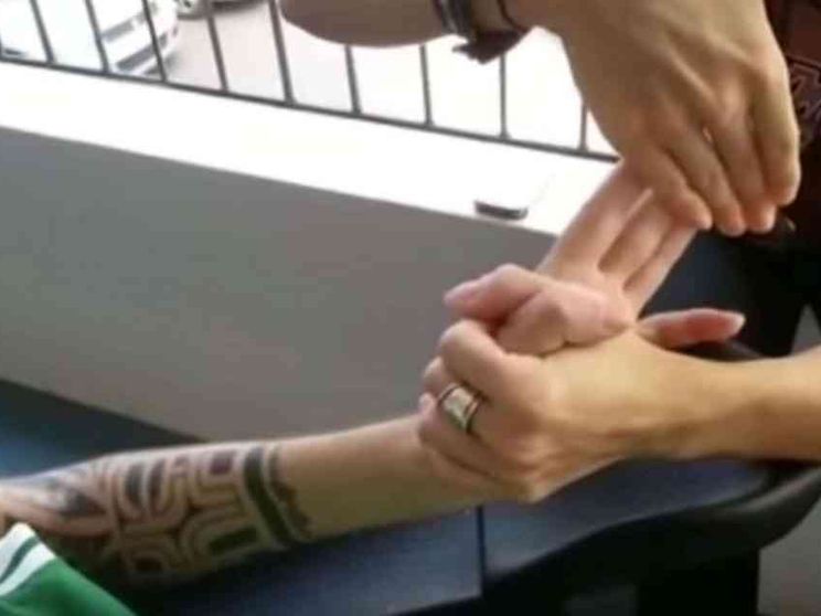 Il fisiatra: accanto a Fabo per 2 anni. «Poi ha smesso di lottare»