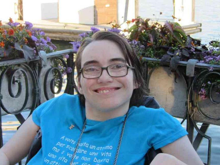 La solitudine e il sogno di dire grazie per ogni domani