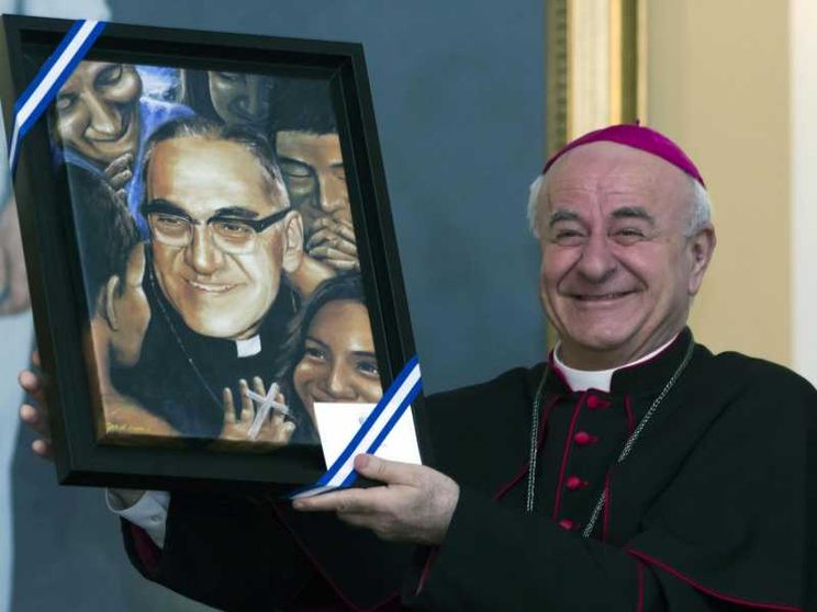 Paglia: ecco il miracolo che potrebbe portare Romero sugli altari