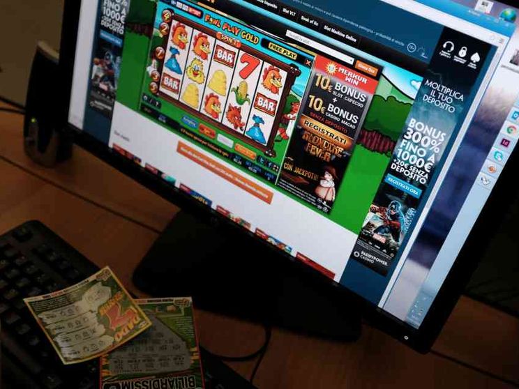 Azzardo, tutto esaurito su giornali e televisioni