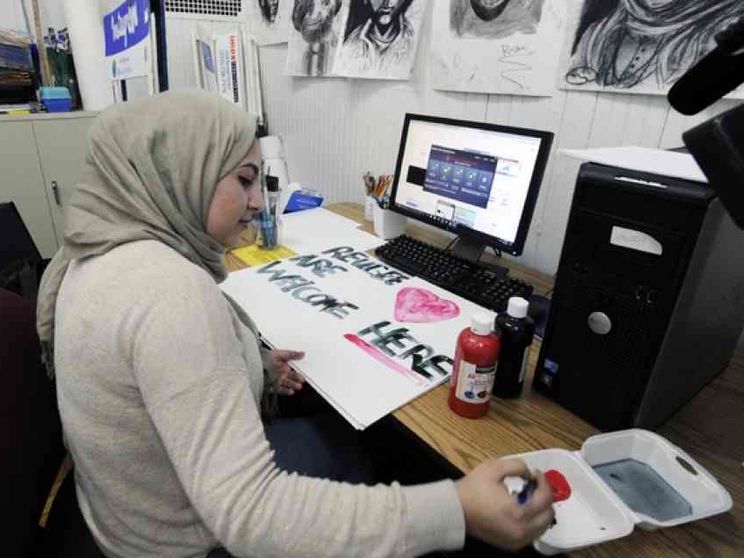 Segni religiosi, l'intolleranza è un indicatore di declino