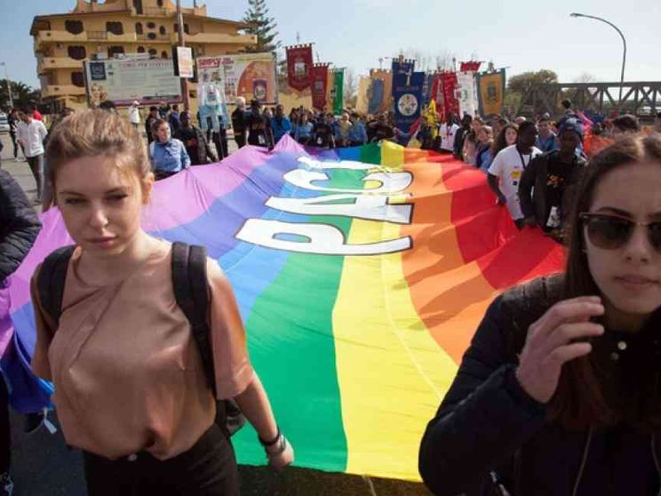 25mila persone in piazza per dire no alla mafia. Ciotti: serve una rivoluzione