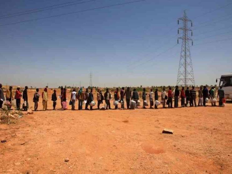 Gli schiavi del 2017: migranti rapiti e venduti al mercato