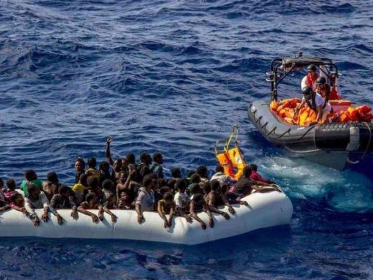 Almeno 100 migranti morti durante i soccorsi di Pasqua