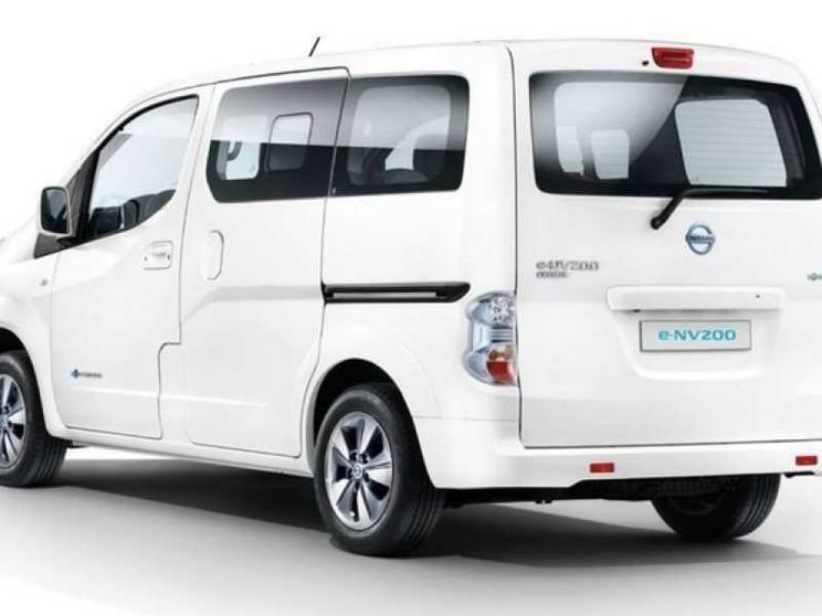 Con Nissan e-NV200 Evalia i 7 posti diventano elettrici