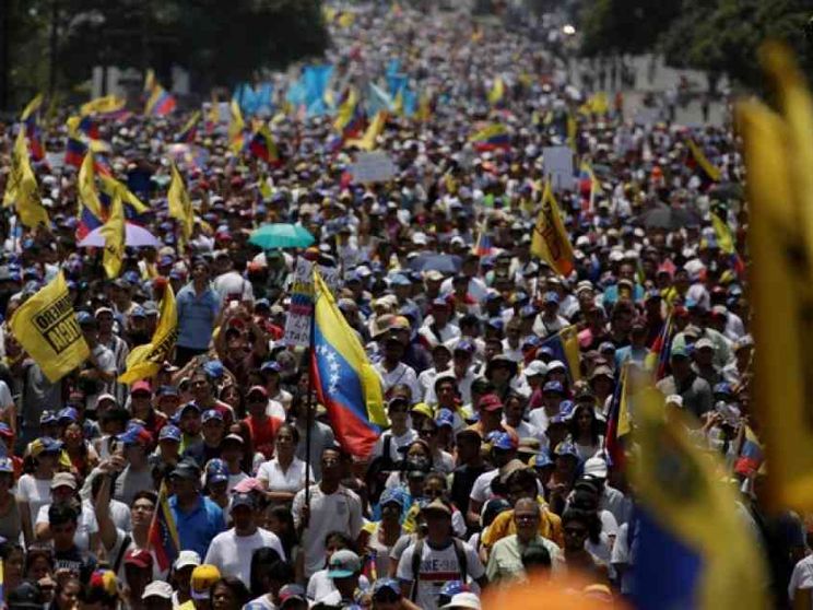 Venezuela, l'«uscita» è solo democratica