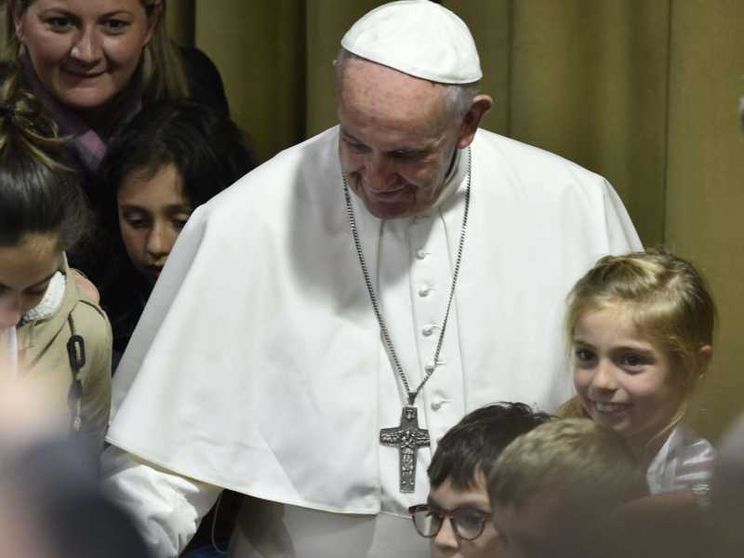 All'Azione Cattolica: «In mezzo al popolo, tra la gente, da laici»