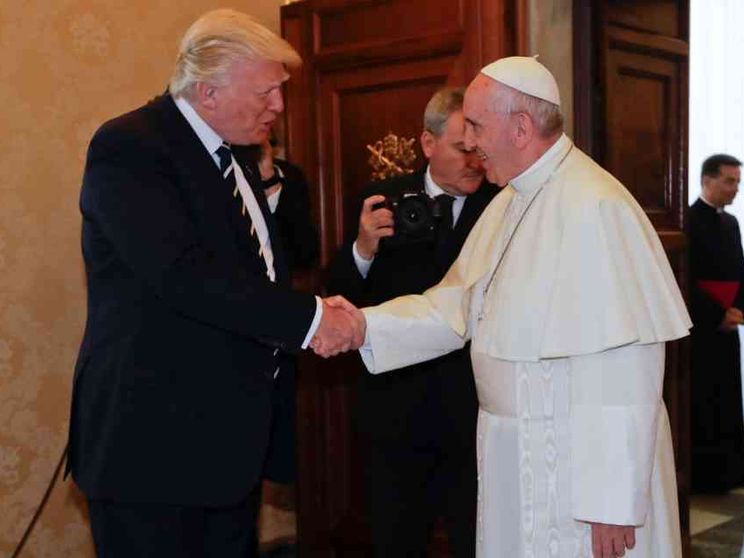 Dopo l'incontro con papa Francesco, Trump: «Determinato a perseguire la pace»