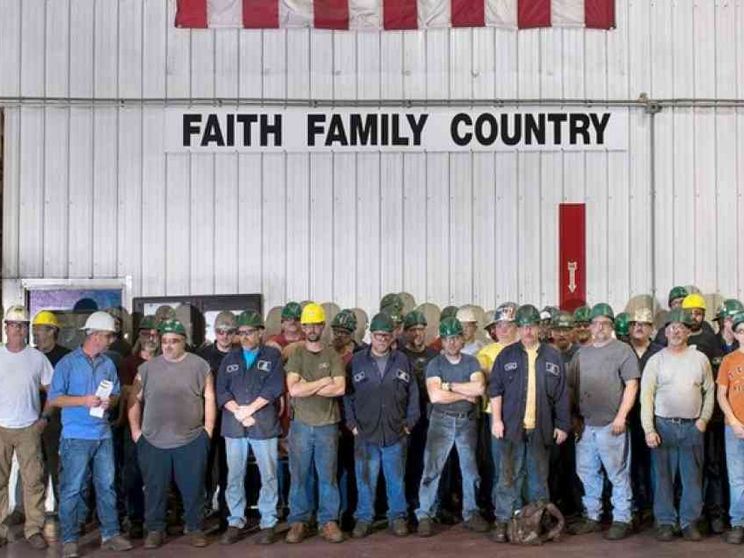 Nel libro di J.D. Vance il cuore bianco e disperato dell'America