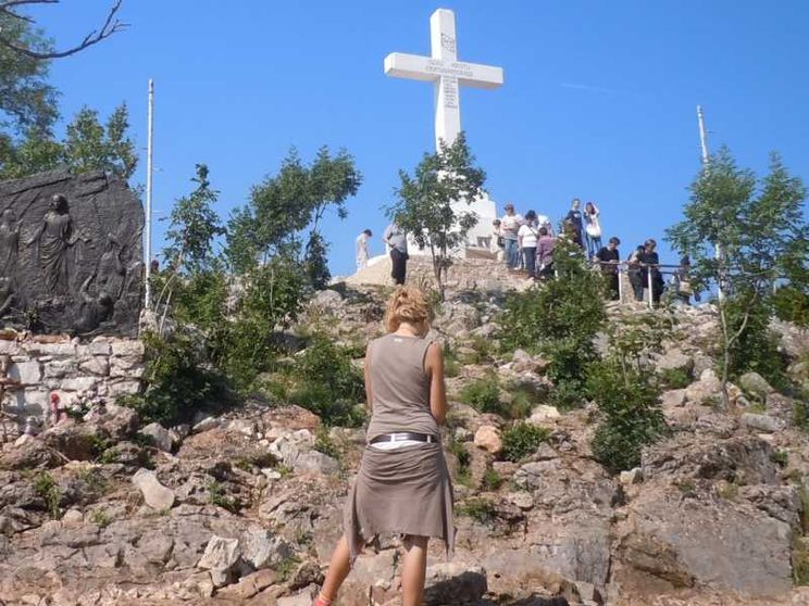 Trasparenza e discernimento: così la Chiesa su Medjugorje