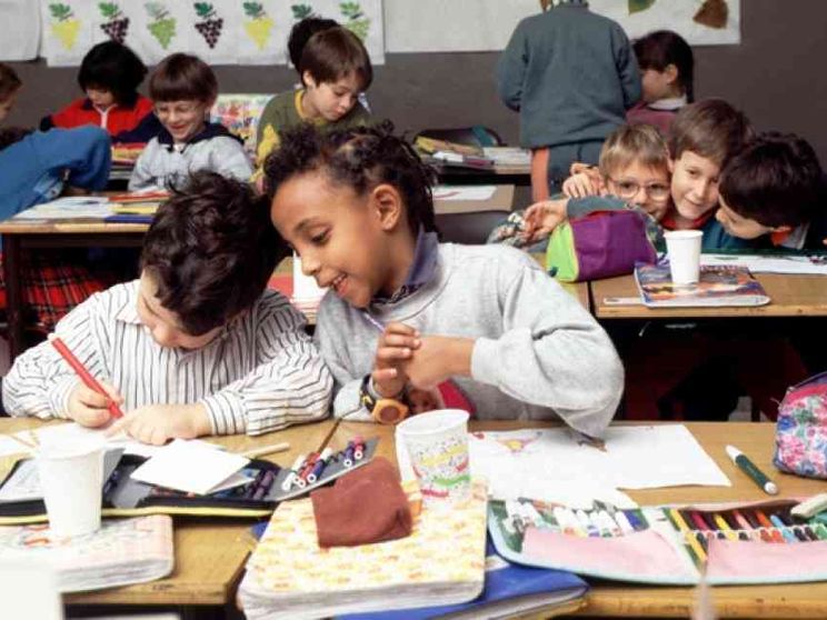 Stranieri, dalle case ai nidi la realtà oltre i «talk show»