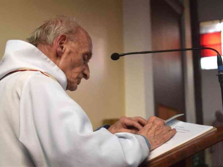 Sessantanove testimoni per padre Hamel