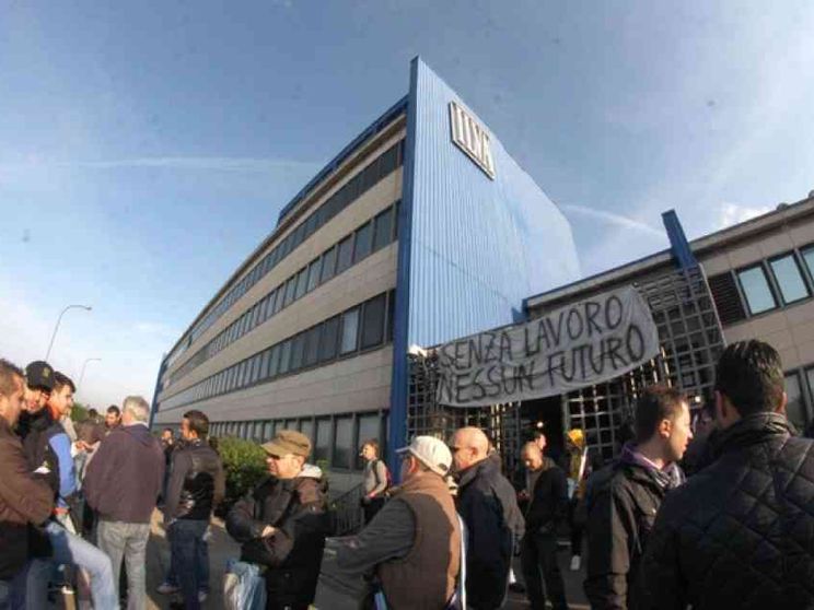 Esuberi all'Ilva, i sindacati da Gentiloni